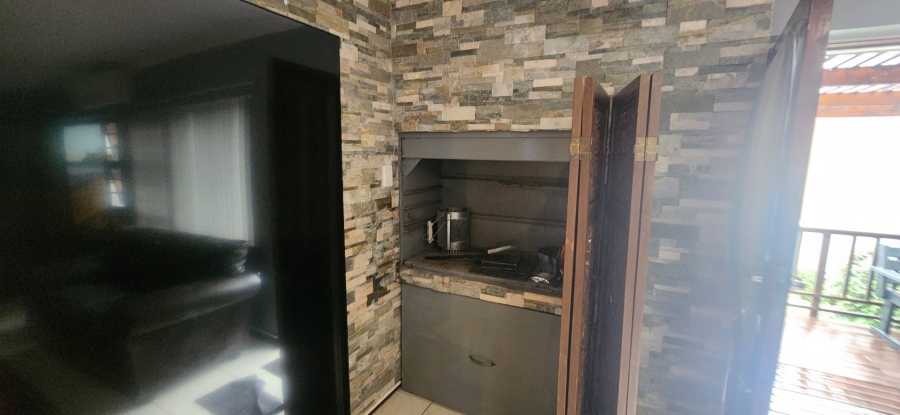 4 Bedroom Property for Sale in Reebok Western Cape